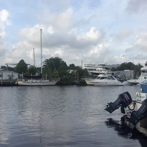 Meet your Posher, Caitlyn